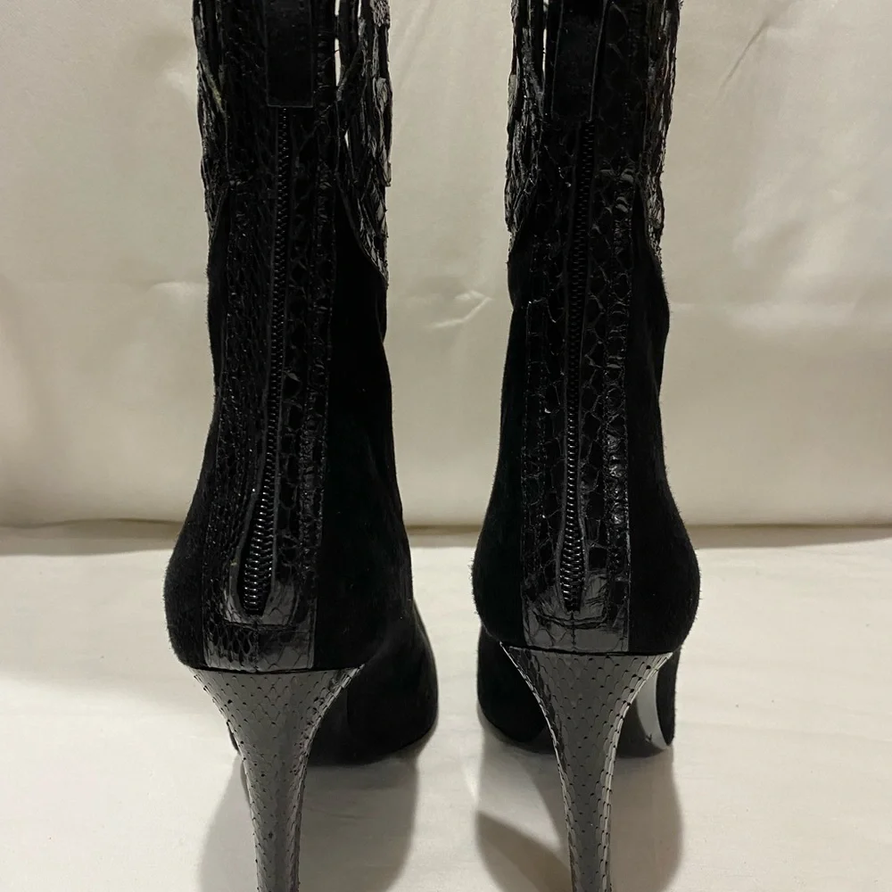 Catherine Malandrino black suede boots - Picture 3 of 7
